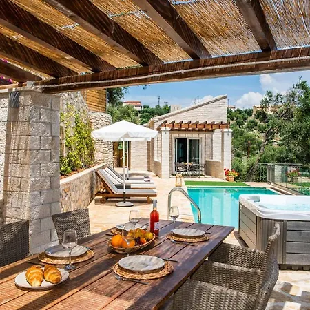 Jacaranda Villa *
